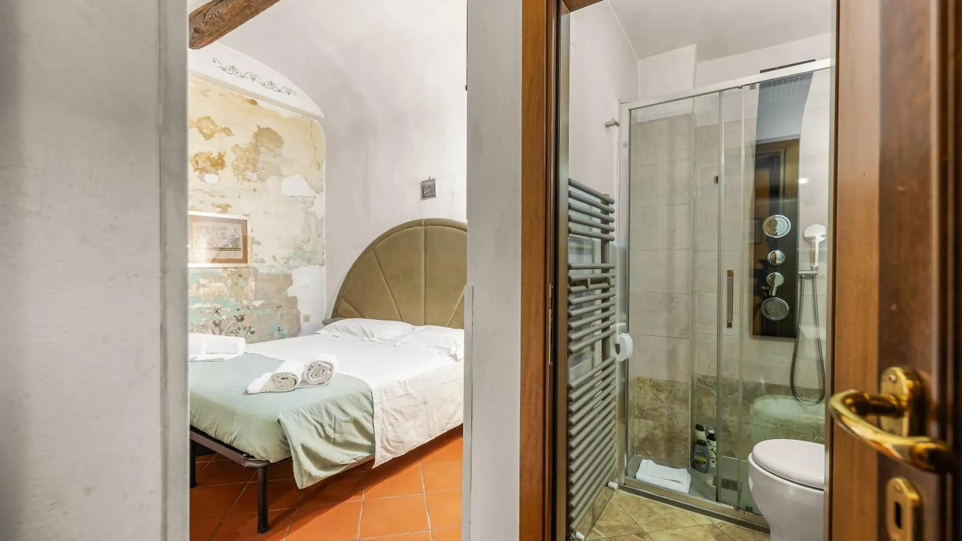 Oltrarno Artisan Residence C&G فلورنس بيت ضيافة